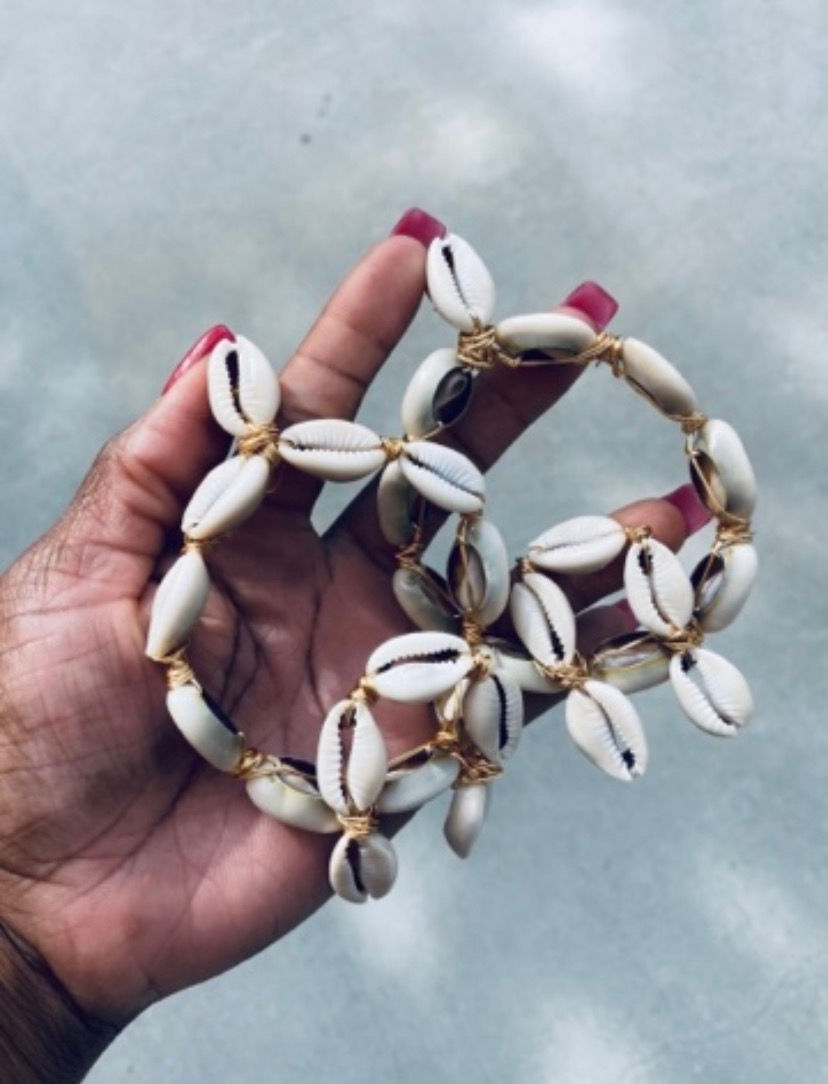 Thumbnail: GAYLE COWRIE WIRED HOOPS