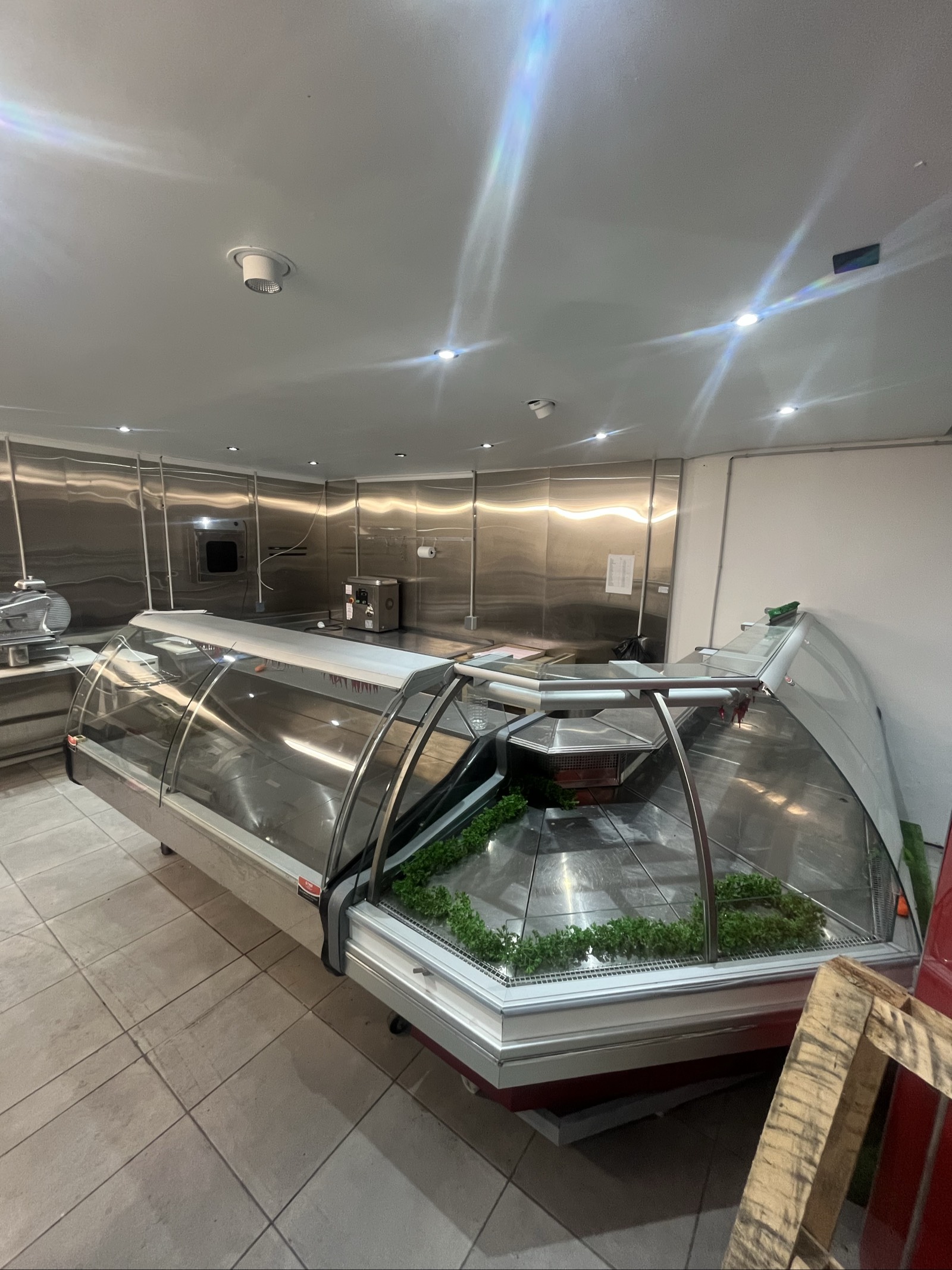 Vitrine réfrigérée d'angle professionnelle en inox