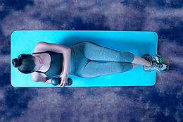 8 great moves to stay active at your work desk