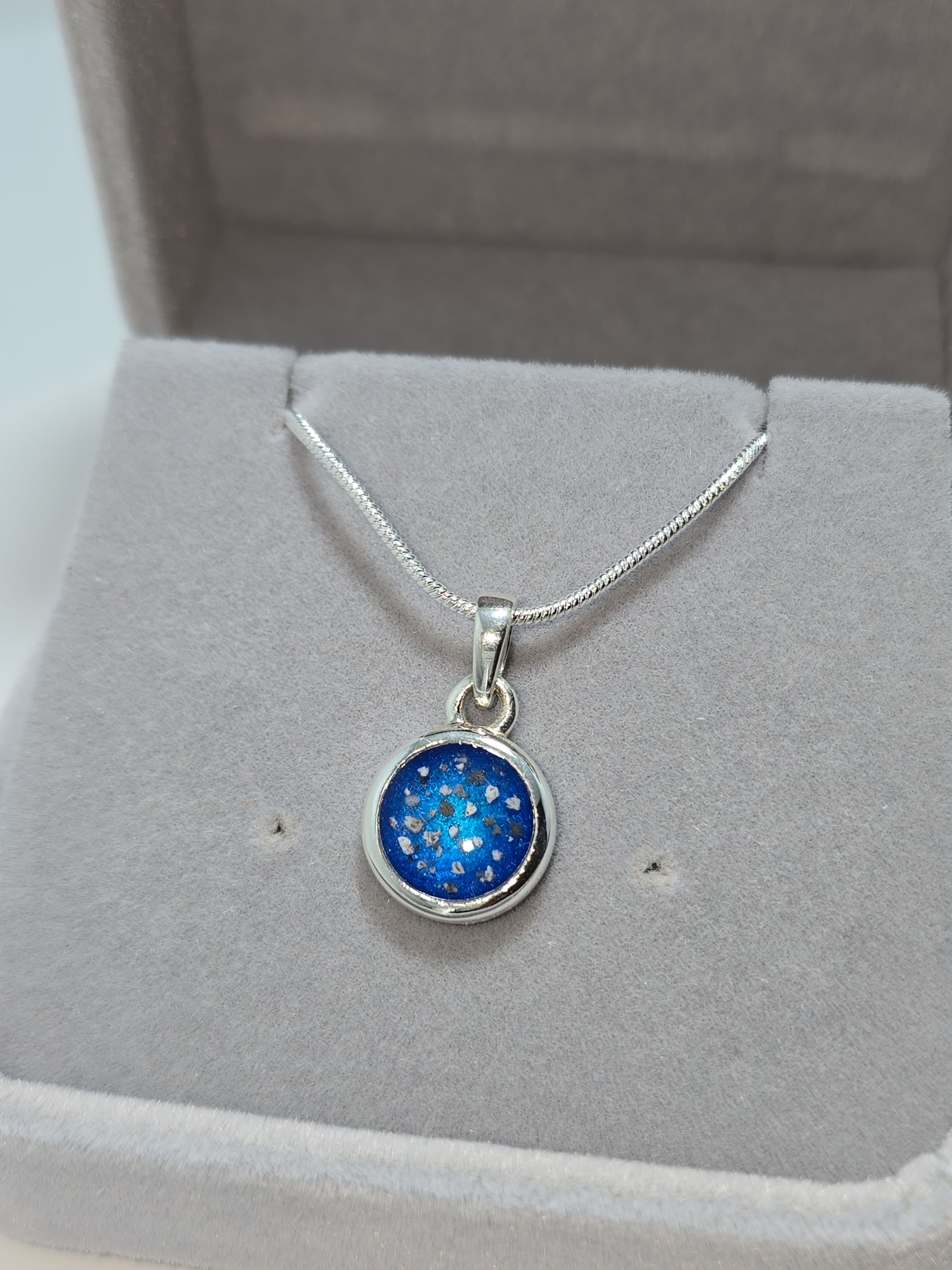 12mm Round Memorial Pendant