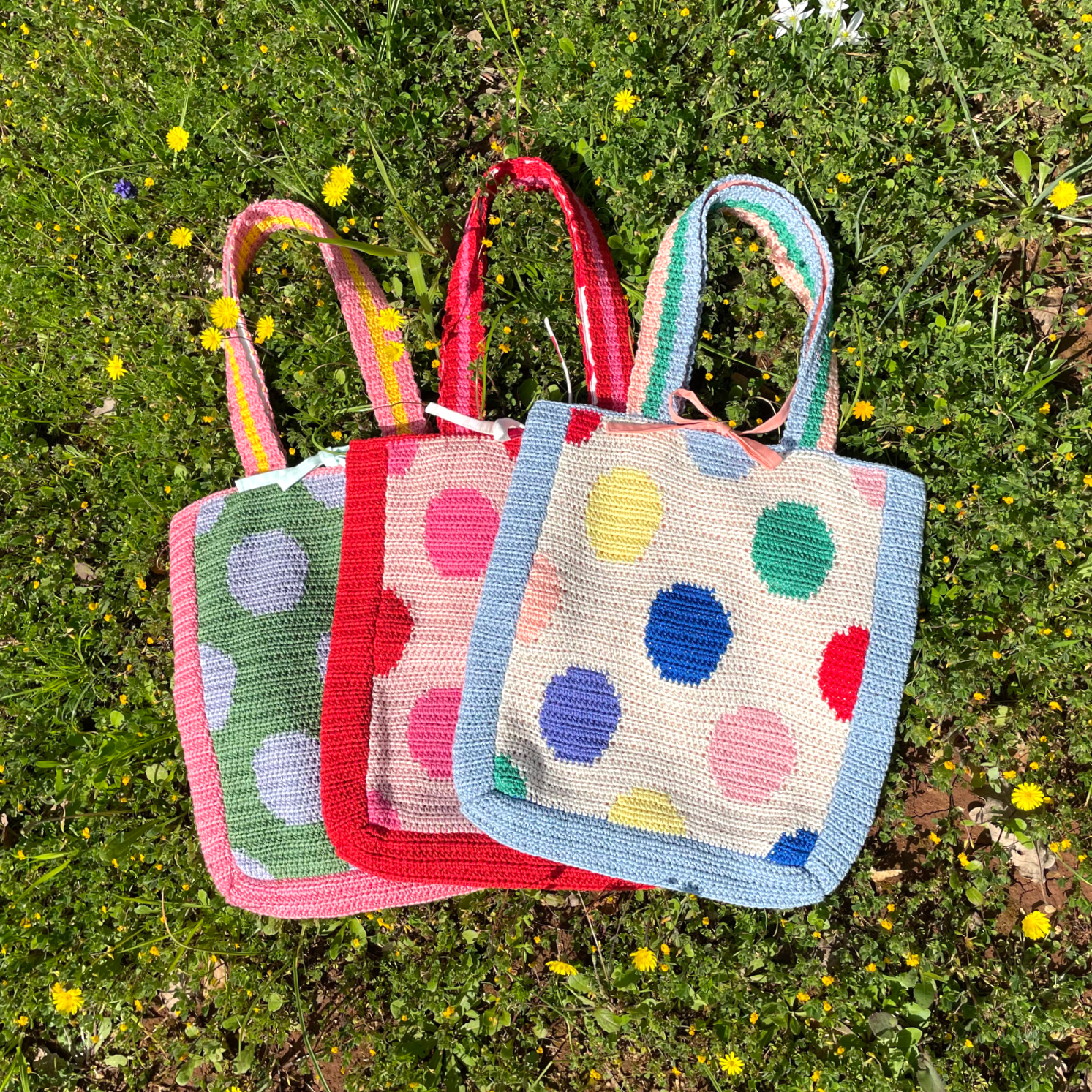 DOTS - Crochet Bag