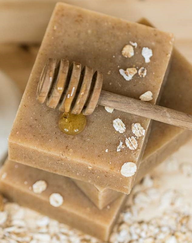 Thumbnail: Simmie Organic Oatmeal ,Honey Face & Body Soap