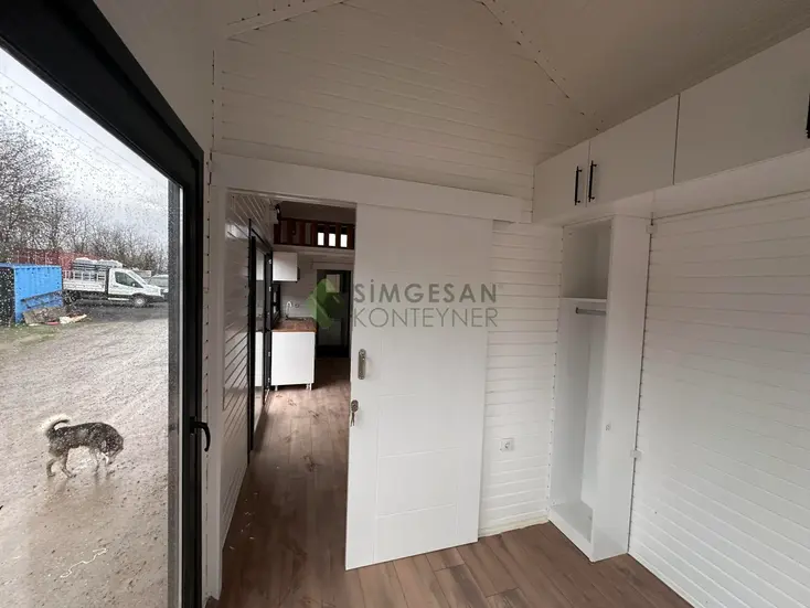 Enerji tasarruflu LED aydınlatmalı tiny house iç tasarım