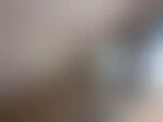 350×1100 konteyner evin geniş camlı, laminant parke zeminli salonu