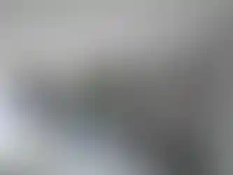 Çelik kapı ve alüminyum pencereli modern güvenlik kabini