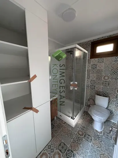 Tam donanımlı banyo ve WC konteyner ev