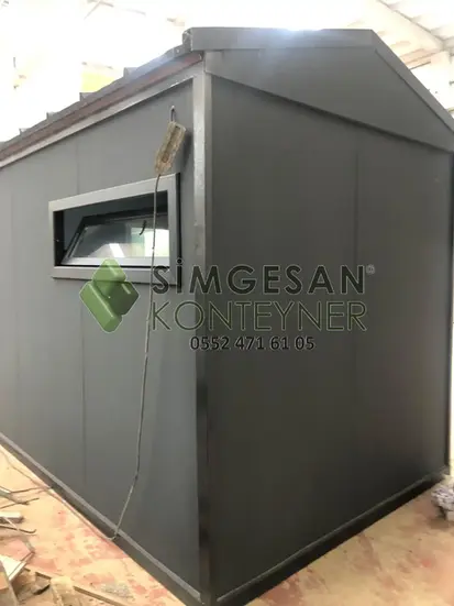 Betopan kaplamalı konteyner ev yan cephe detayları