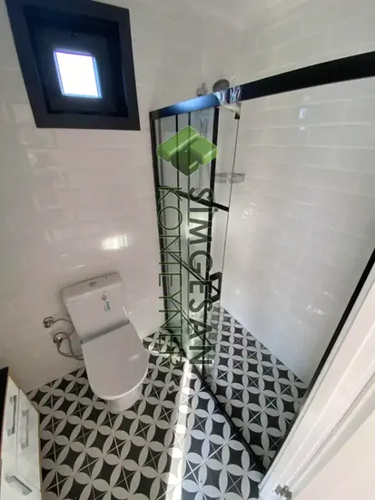 modifiye konteyner ev banyo