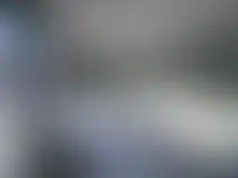 Laminant parke döşemeli modern güvenlik kulübesi iç alanı