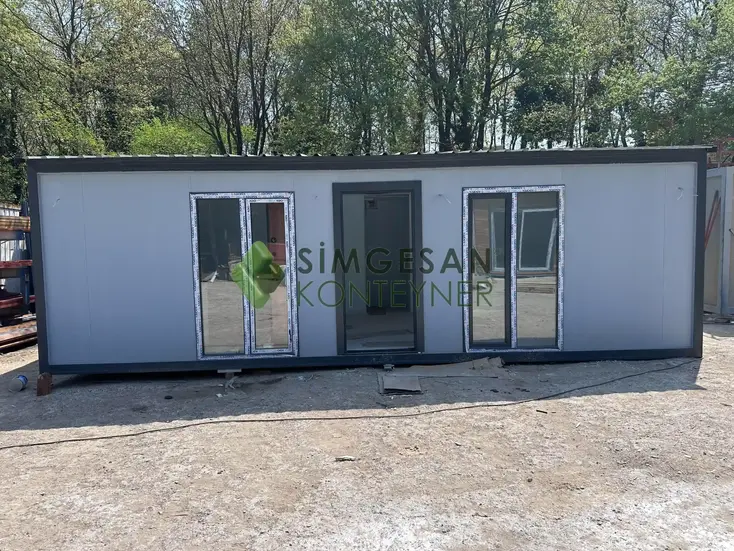 Ev konteyneri antrasit PVC pencere detayları