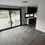 Küçük resim: Simgesan 4x8 üçgen çatılı modern konteyner ev dış görünümü