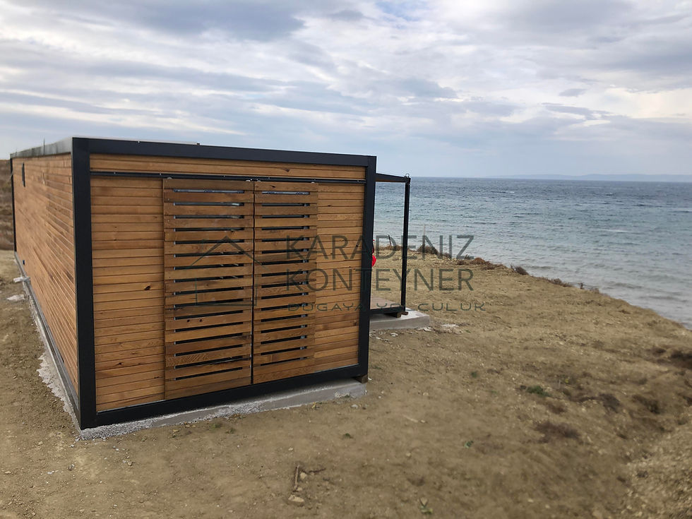 Küçük resim: Ahşap konteyner ev | 33 m² ahşap verandalı konteyner