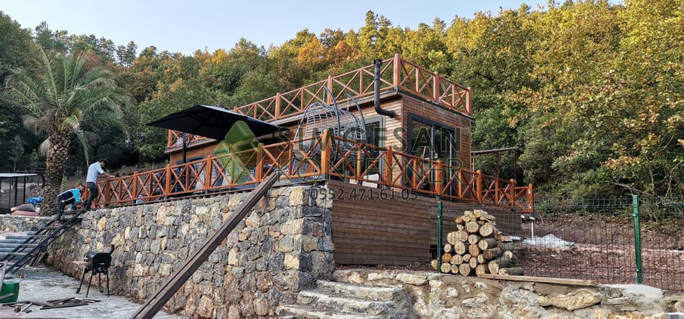 Doğal ahşap kaplama konteyner görünümü