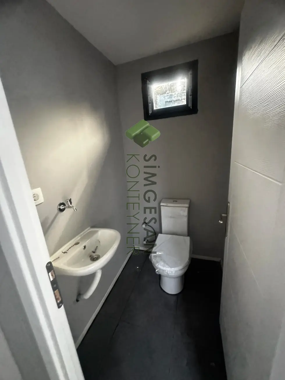 WC ve mutfaklı güvenlik kabini modeli