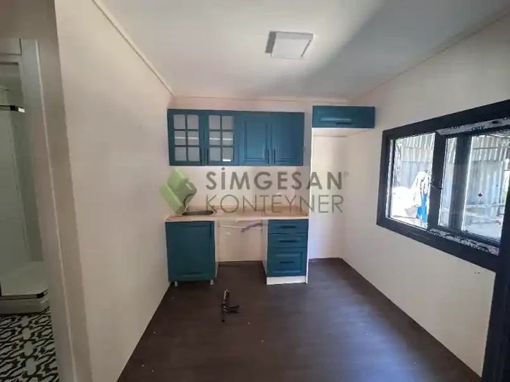 Masif ahşap tezgahlı konteyner ev mutfak tasarımı