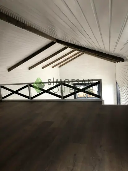 loft katlı kontynerev