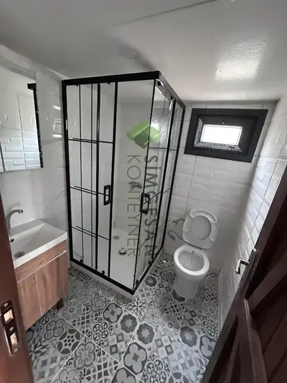 Seramik kaplamalı banyo konteyner ev