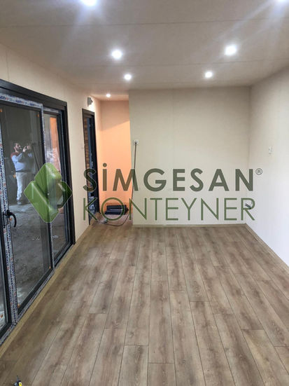 Betopan kaplamalı iç mekan konteyner ev