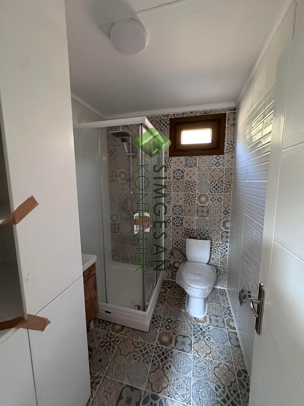 Küçük resim: 4x8 Modern Ahşap Konteyner Ev | Karadeniz Konteyner’den Şık Tasarım