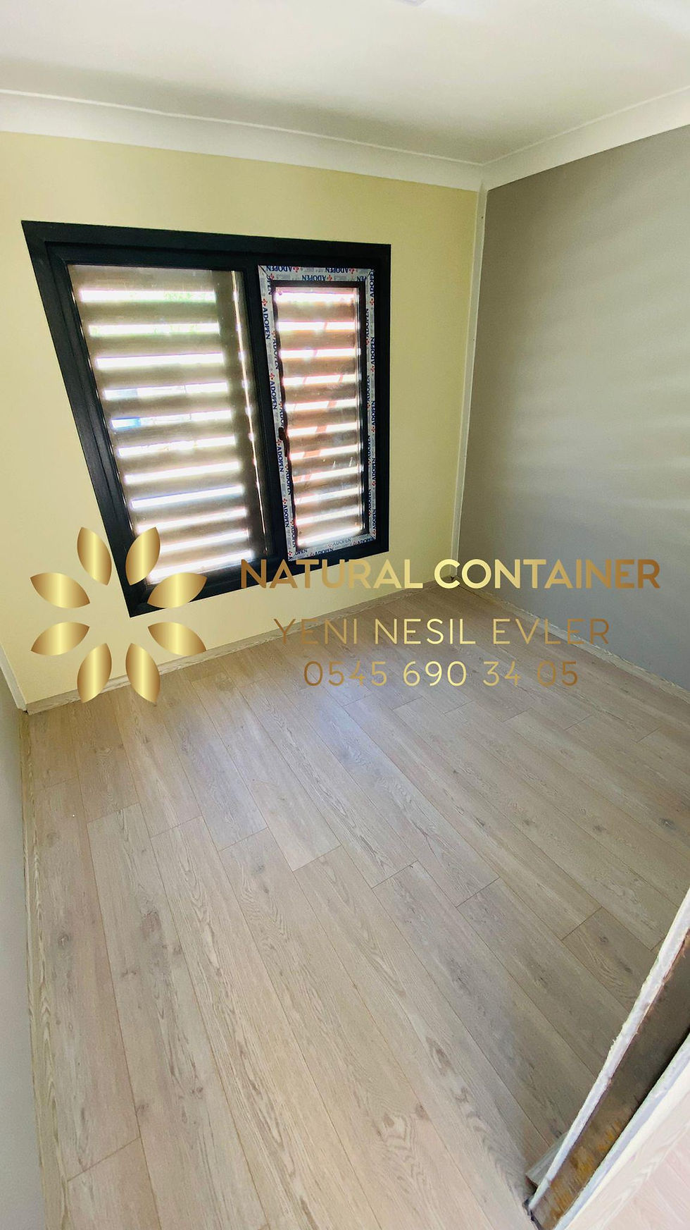 Küçük resim: 3x11 Ahşap Konteyner Çatılı
