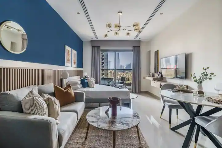 dubai airbnb.webp