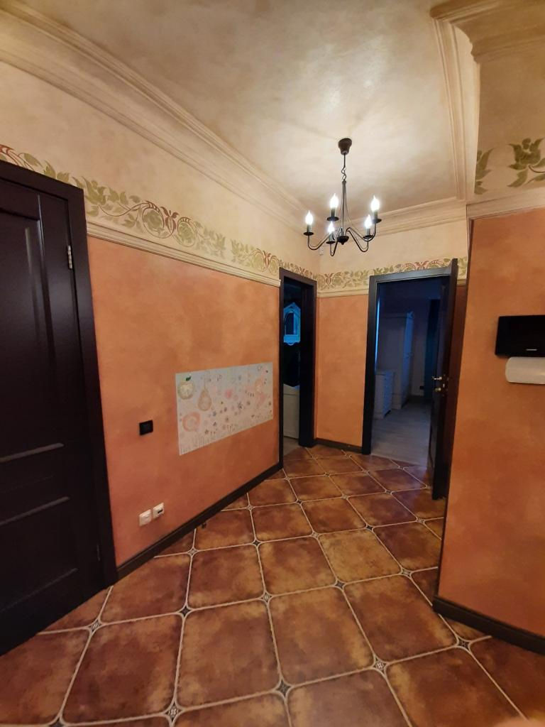 Прев'ю: Квартира 3 комнатная 2етажа 