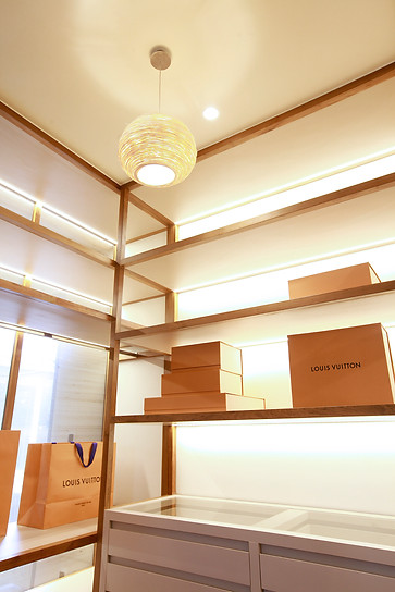 lighting in walking closet room.jpg