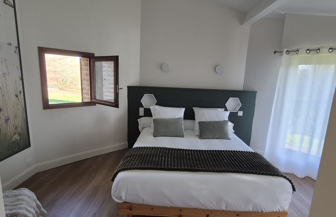 lit; chambre; room; bedroom