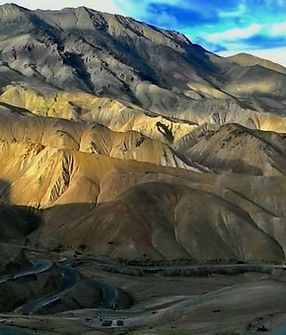 Explore Ladakh With GladlyLost Tours and Travels (1).jpeg