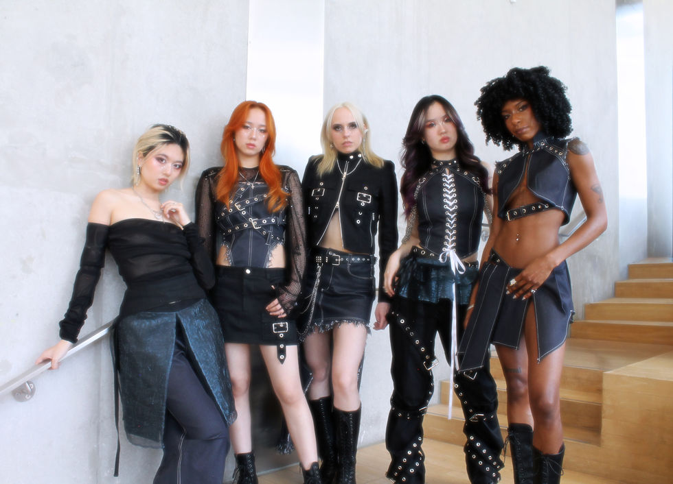 group_02