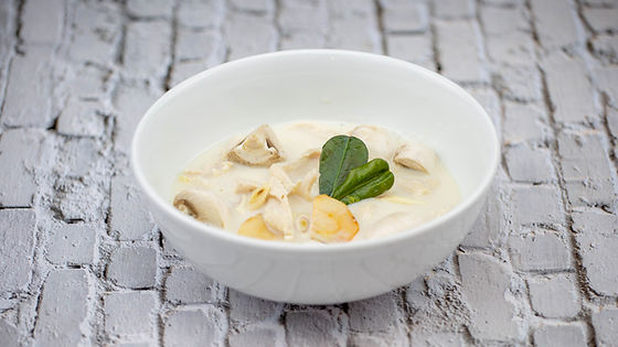 ★ Tom Kha
