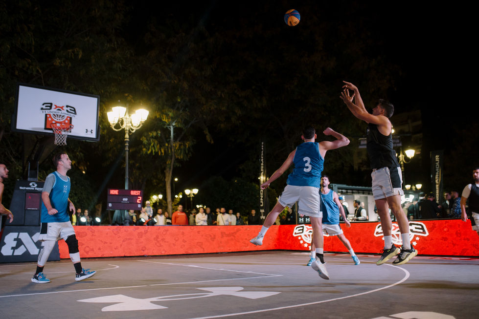 Under Armour 3x3 basketball game: players in action
