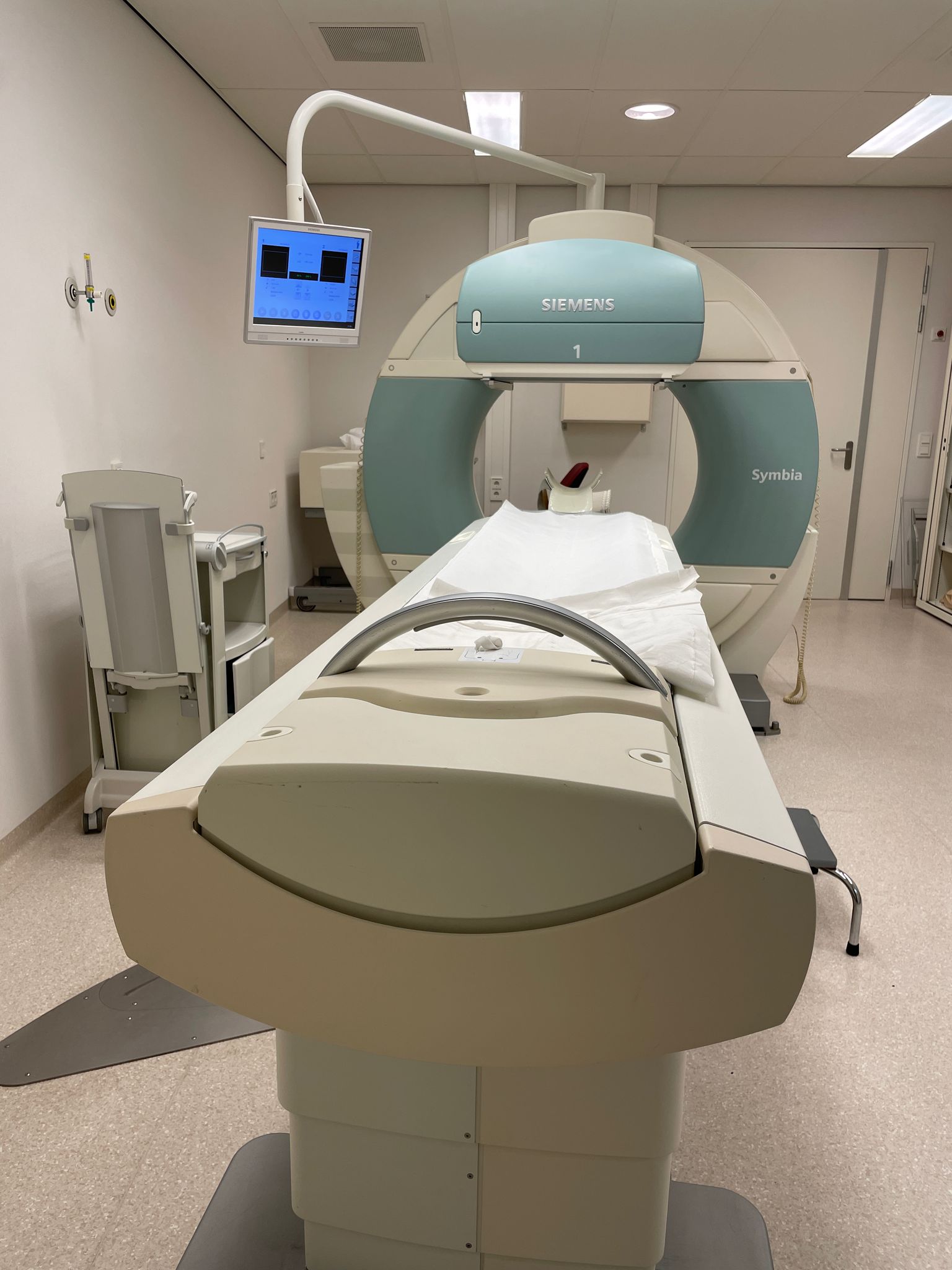 Siemens Symbia S MRI for sale