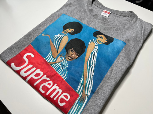 supreme group tee
