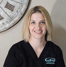 Caly Hamersley, Sandy Creek Vet Care, Hollis OK, Eldorado TX, veterinarian