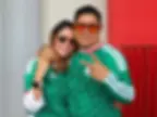 Ruth González Silva y su esposo Ricardo Gallardo, gobernador de San Luis Potosí, posan juntos usando la playera verde de la Selección Mexicana.