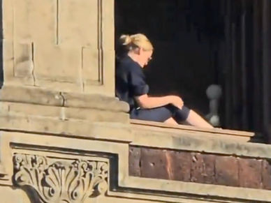 Sheinbaum confirma videos de mujer tomando el sol en Palacio Nacional