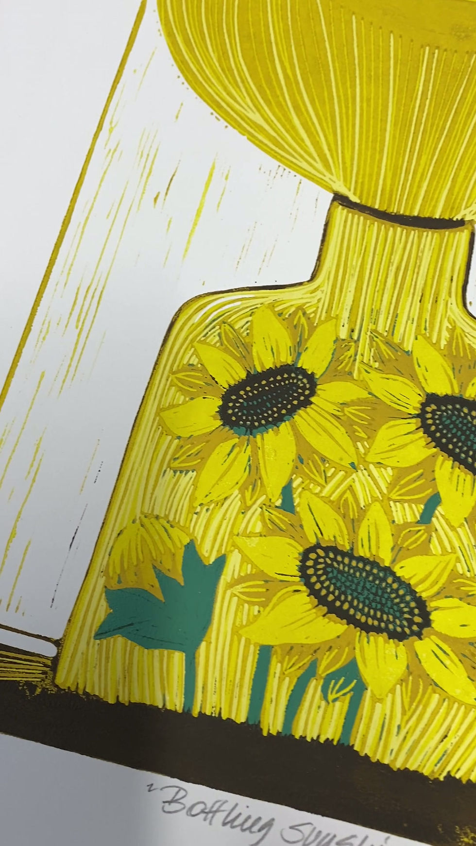 Thumbnail: Bottling sunshine