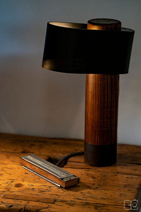 Lampe noire - Skog Design - Bertrand Capture - 2022
