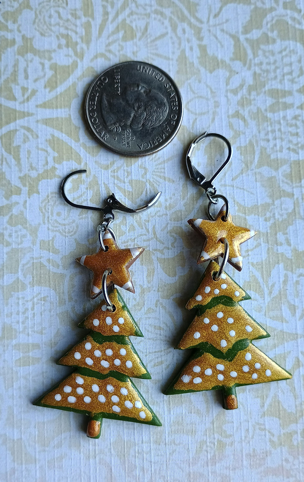 Thumbnail: Golden Christmas Trees