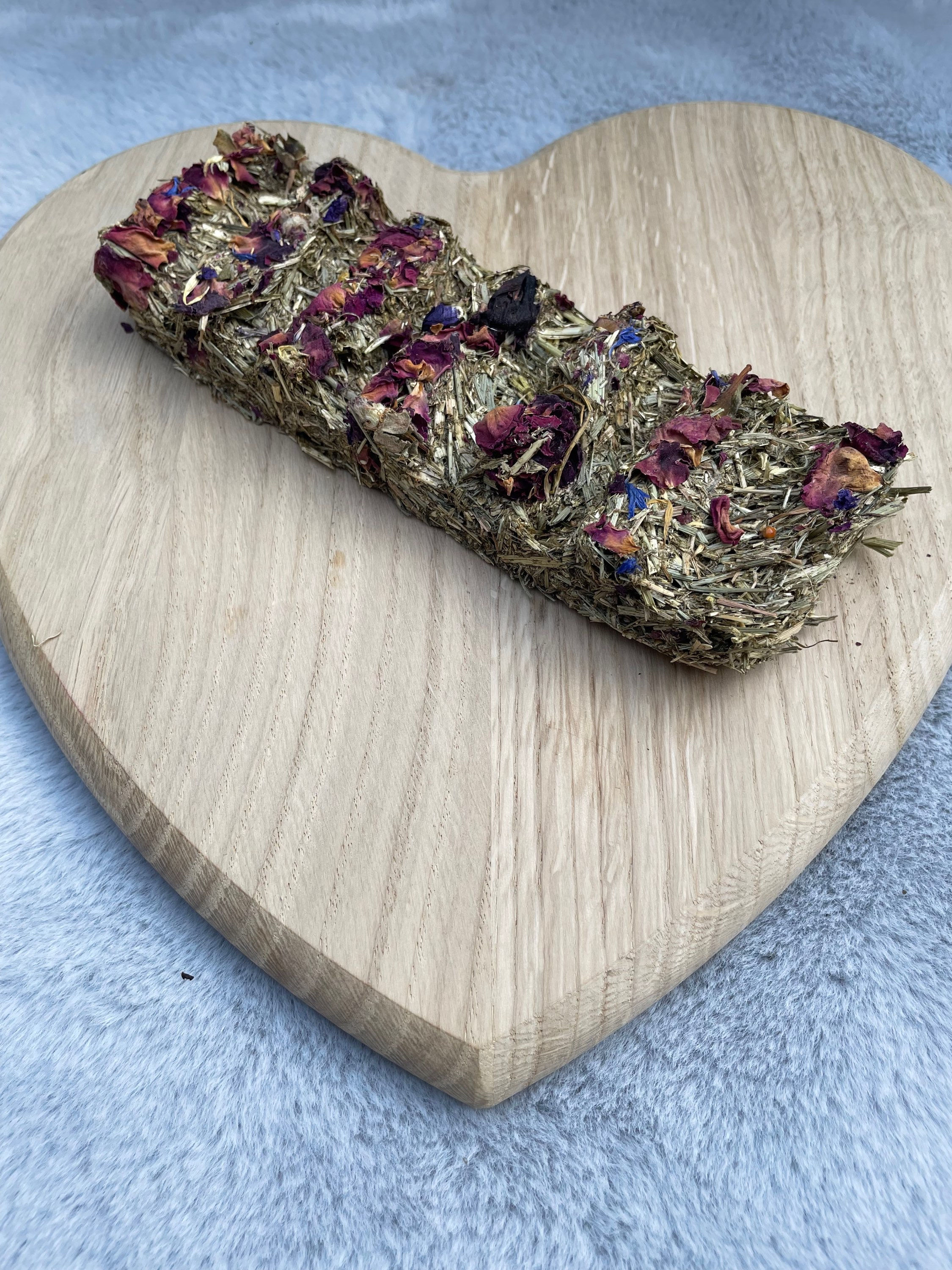 breakable flower infused candy slab treat for small animals