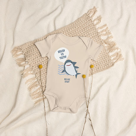 organic-cotton-baby-bodysuit-organic-natural-front-66cc7de4d1b90.jpg