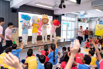 惠康「食早餐呀惠」社區計劃深化地區連繫首度走入校園四大「晨隊友」登場 與學生玩趣味營養互動遊戲