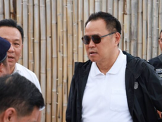 นายกรัฐมนตรีไทยสั่งใช้มาตรการเข้มงวดต่อกรณียึดครองชายหาดในภูเก็ต