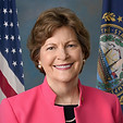 Shaheen_Senate_Portrait.jpg