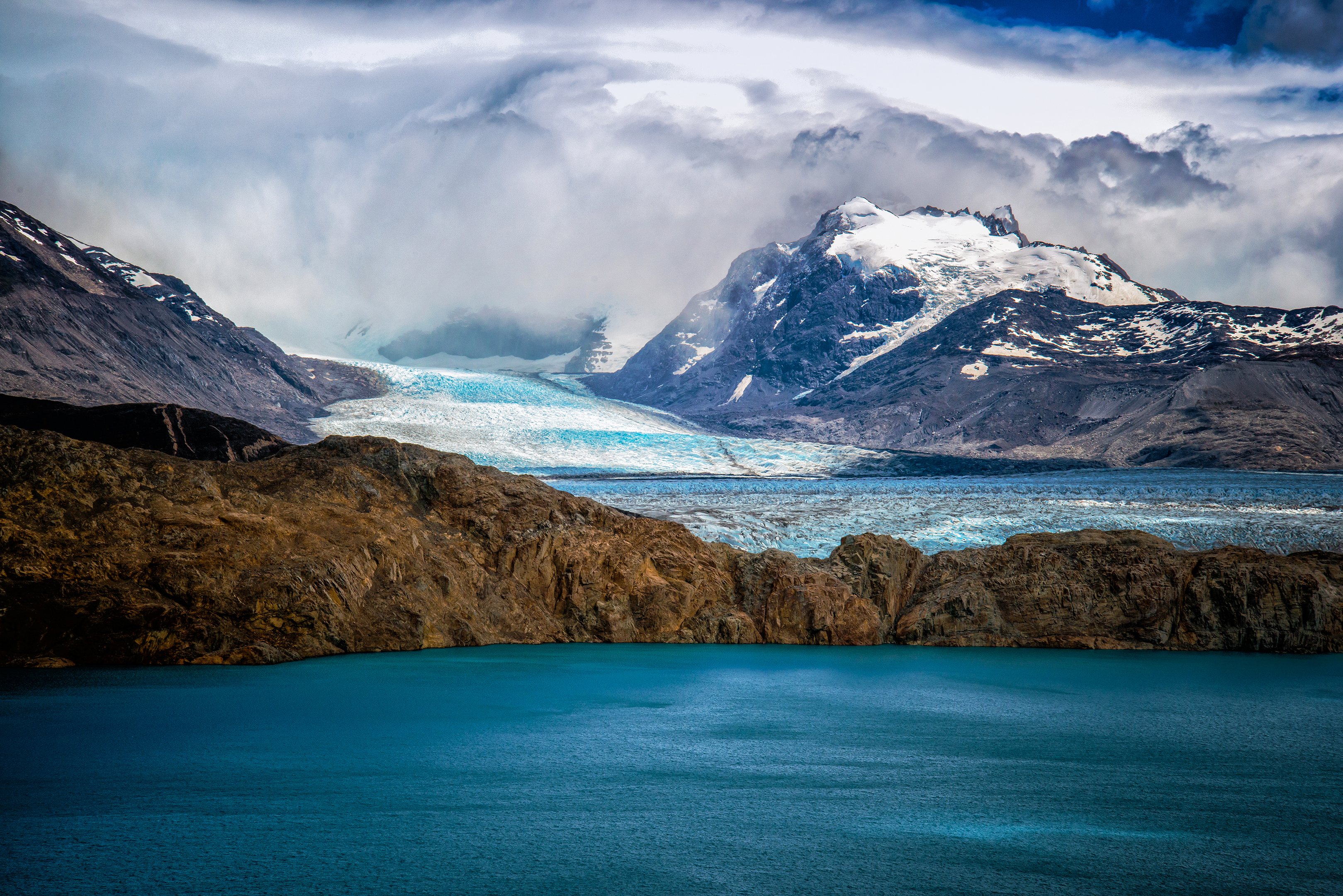 Glaciar Upsala y el Lago Guillermo-El Ca
