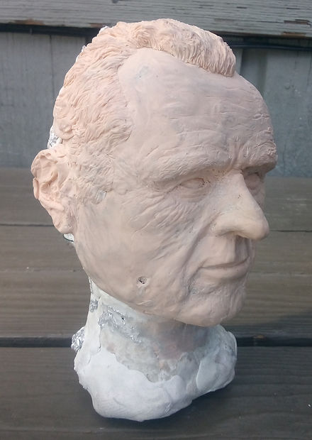 Kenn-2-early-sculpt-rt-sid-Rdcd.jpg