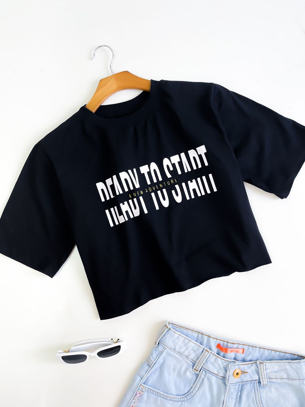Miniatura: T-shirt Cropped Feminina Estampado Ismênia Ref. 809