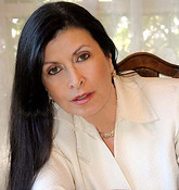Eve Brandstein Headshot.jpeg