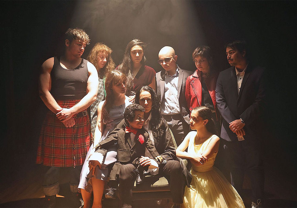 Escuela de Teatro UMayor propone nueva versión del Rey Lear de Shakespeare con funciones gratuitas